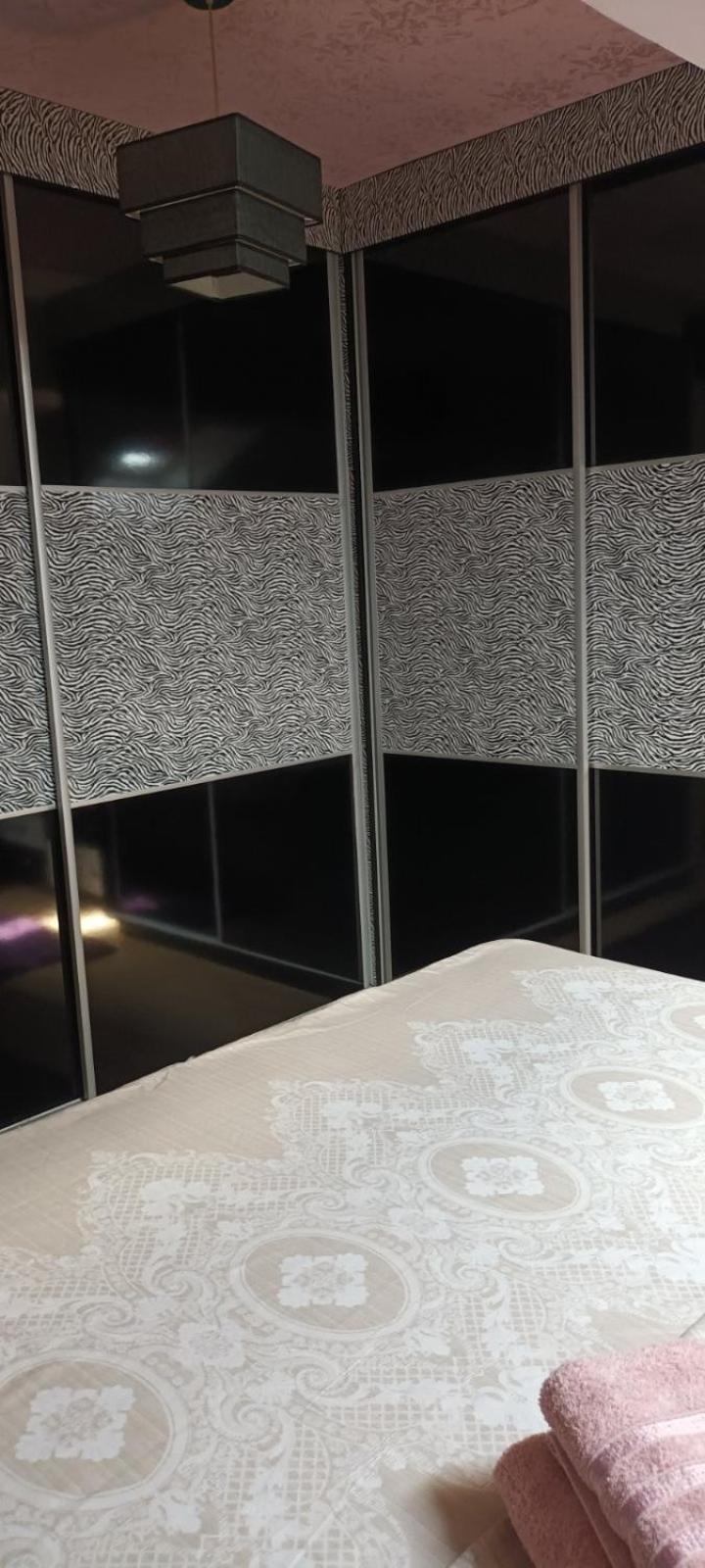 Apartman Gaga Apartment ปิโรต์ ภายนอก รูปภาพ